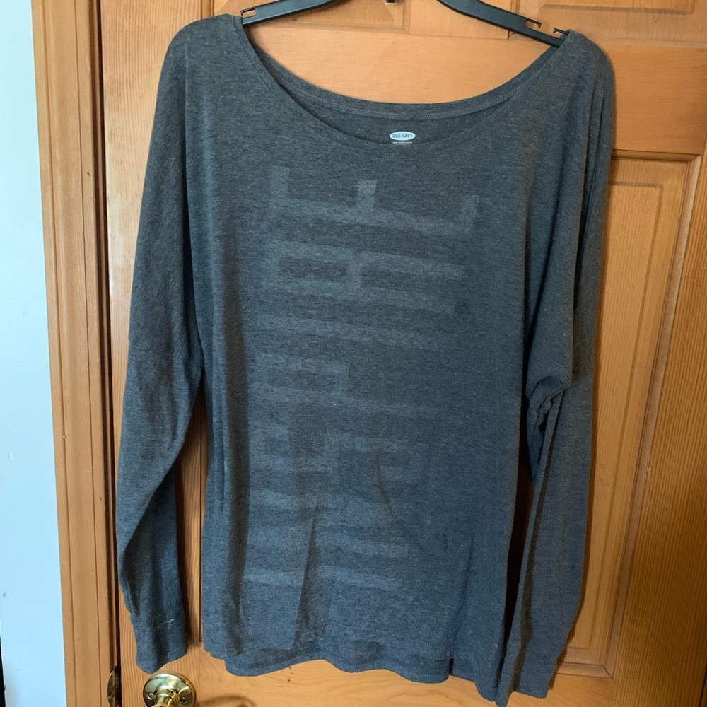 🟣🤍INSPIRE Long Sleeve from Old Navy